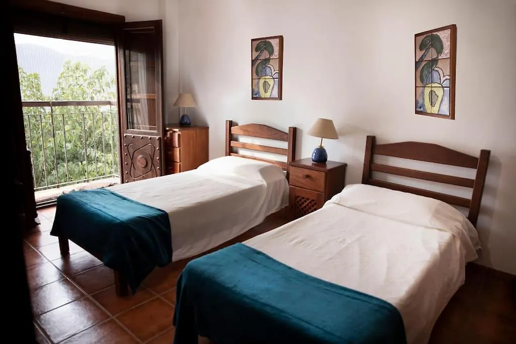 La Posada Del Gato Carataunas Spain